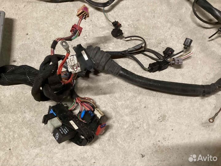 Блок управления двигателем Audi A4/RS4/S4