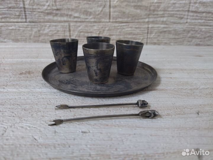 Набор рюмок на подносе мельхиор клеймо 1юммет