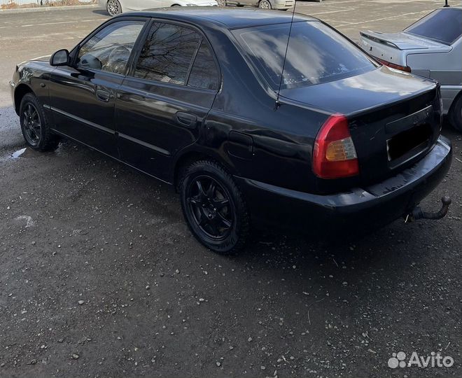 Hyundai accent в разборе Хендай акцент в разборе