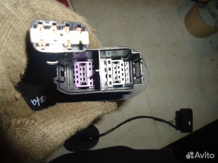 Электропроводка двери задней правой (Ford Fiesta)