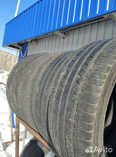 Michelin Latitude Tour HP 285/50 R20