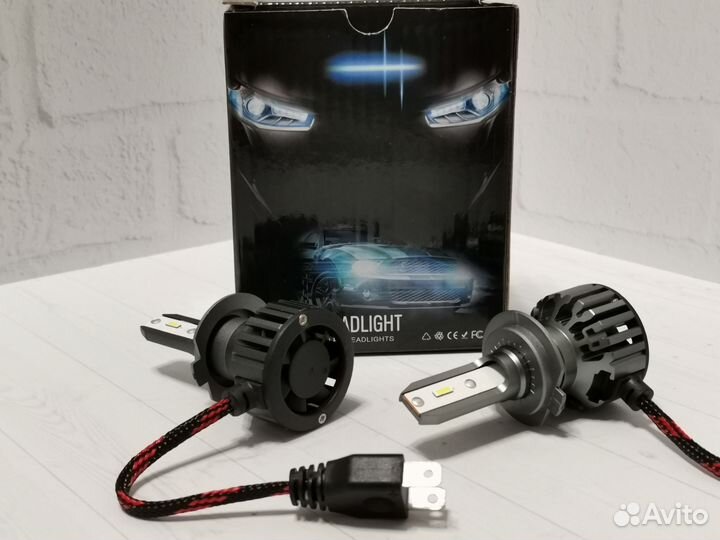 Светодиодные лампы H7 4500K / 6000K LED ZES