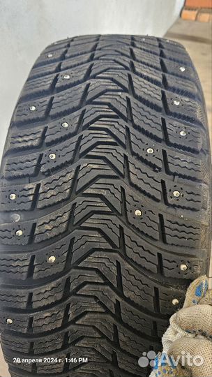 Michelin X-Ice North 3 225/45 R17