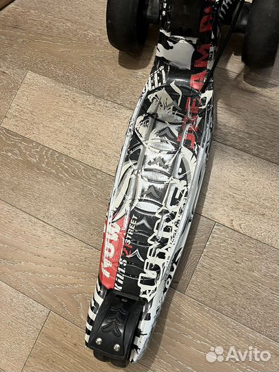 Складной трехколесный самокат Scooter Maxi