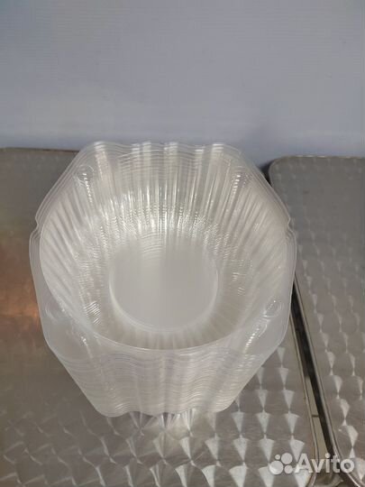 Контейнеры пластиковые подложки