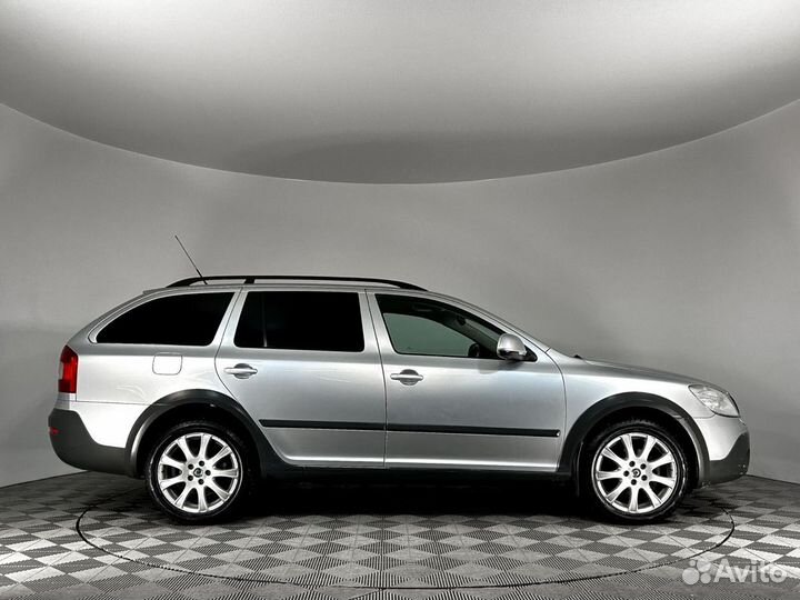 Skoda Octavia Scout 1.8 МТ, 2010, 295 000 км