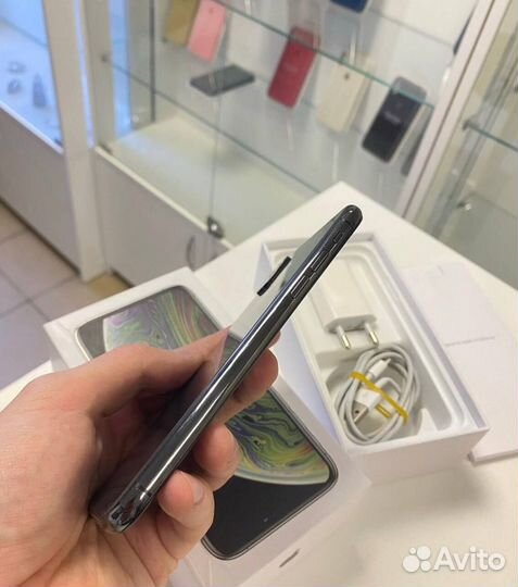 iPhone Xs, 512 ГБ