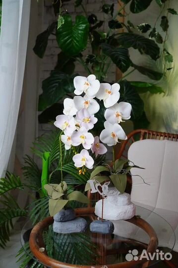 Светильник настольный цветы