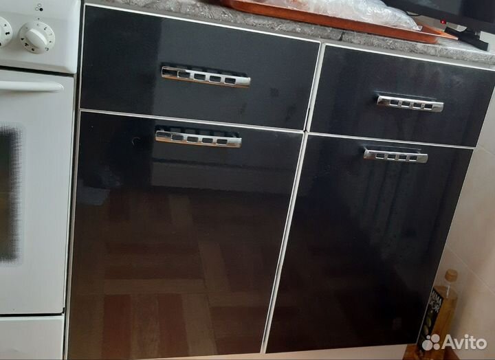 Кухонный гарнитур,читайте описание