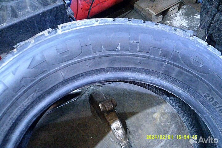 Kumho I'Zen XW KW17 205/60 R16