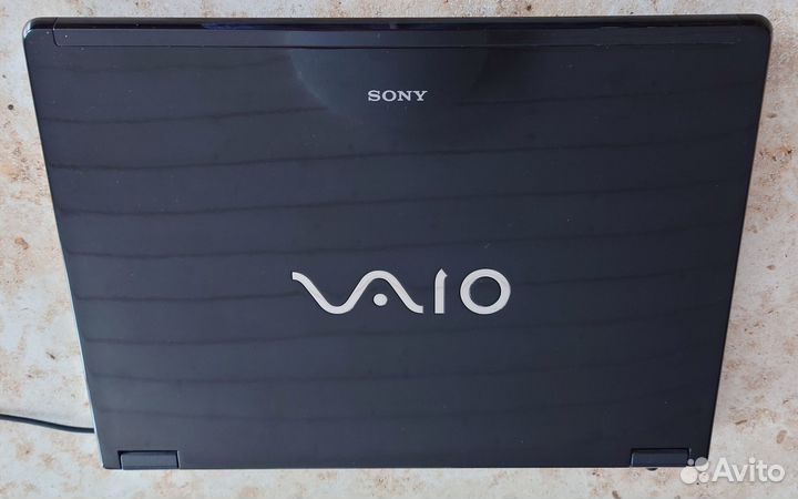Премиальный мощный ноутбук Sony vaio VGN-AR31SR