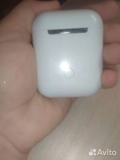 Наушники airpods на востановление не работаю