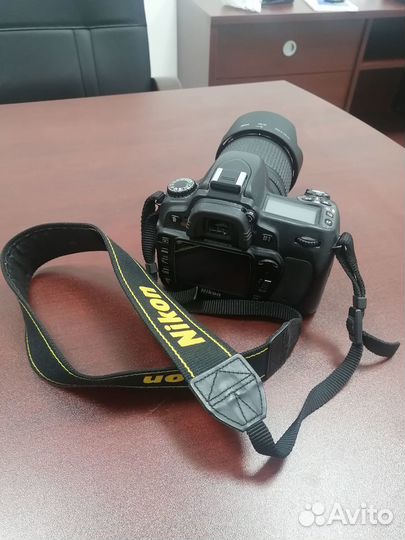 Зеркальный фотоаппарат nikon d80