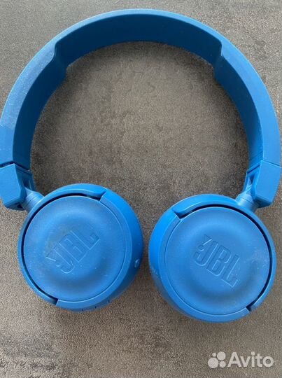 Беспроводные наушники