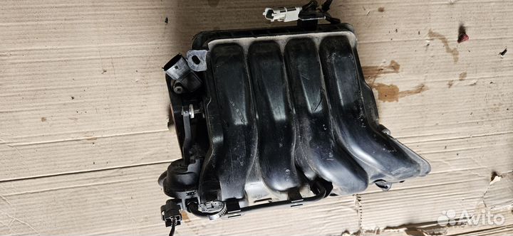 Впускной коллектор kia rio 4 FB,x-line, solaris 2