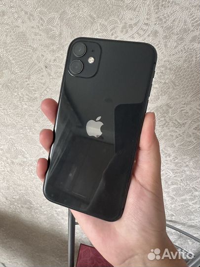 Телефон iPhone 11 128 gb