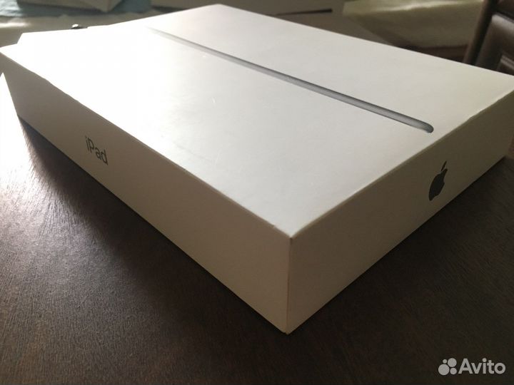 Коробки Apple iPhone iPad Macbook