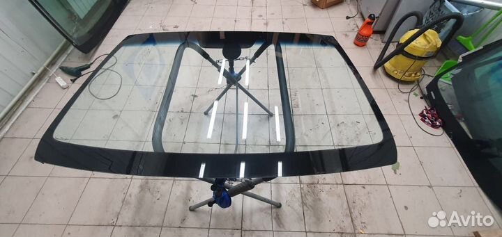 Лобовое стекло на Ниссан Кашкай