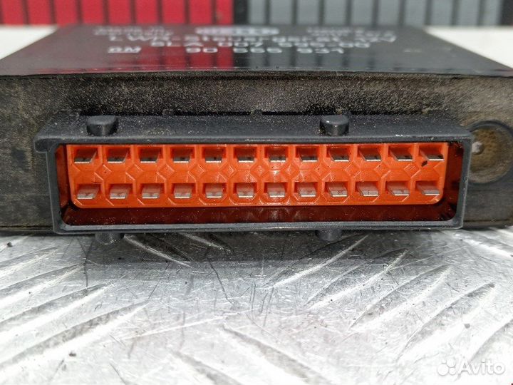 Блок управления светом для Opel Omega B 90565931
