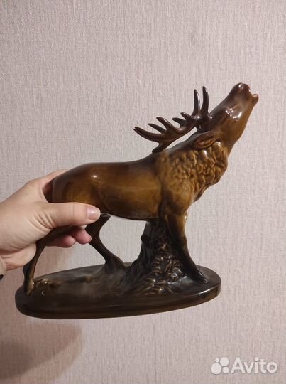 Фарфоровая статуэтка СССР Олень Северный