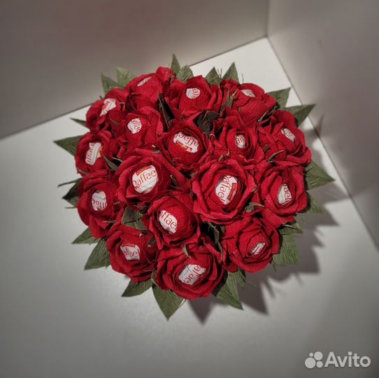 Сладкие букеты из конфет