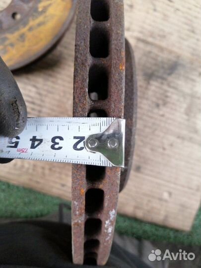 Диски тормозные задние Mercedes-Benz E-Class W212