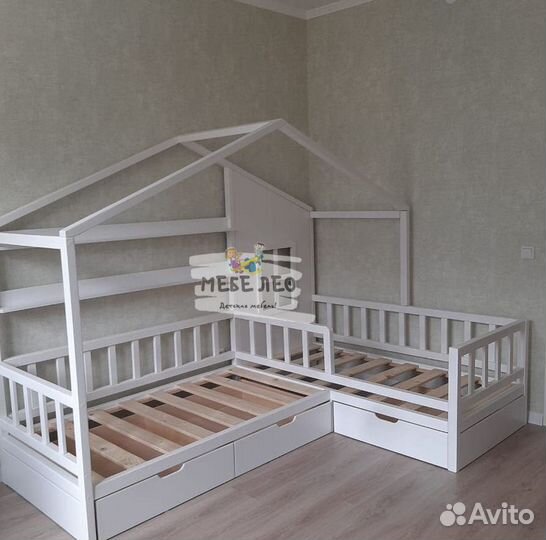 Детская кровать домик