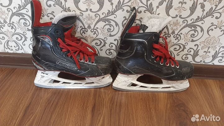 Коньки хоккейные детские