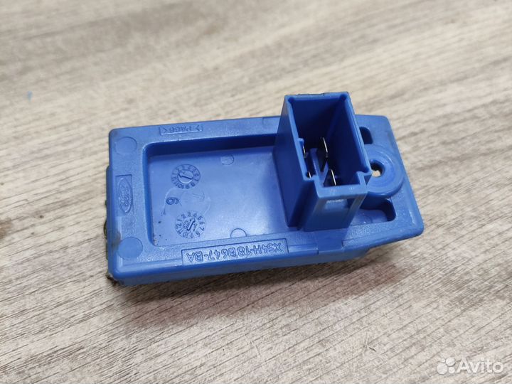 Резистор отопителя Ford Focus 1