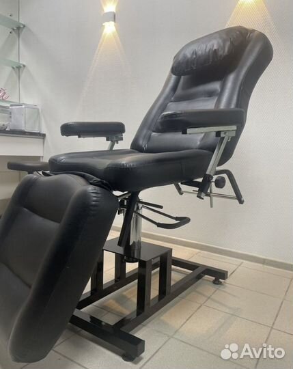 Кушетка косметологическая