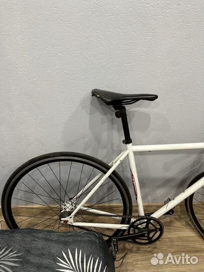 Шоссейный велосипед