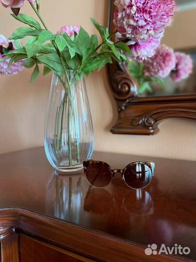 Солнцезащитные очки женские