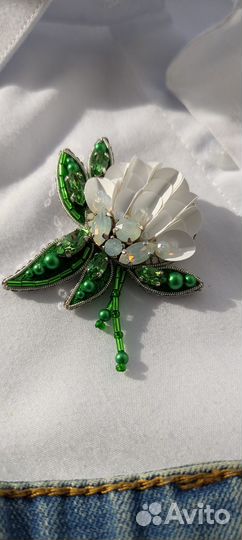 Брошь ручной работы