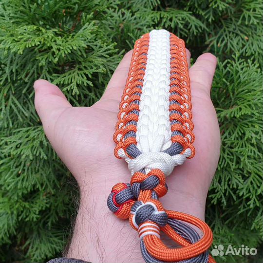 Браслет из паракорда 