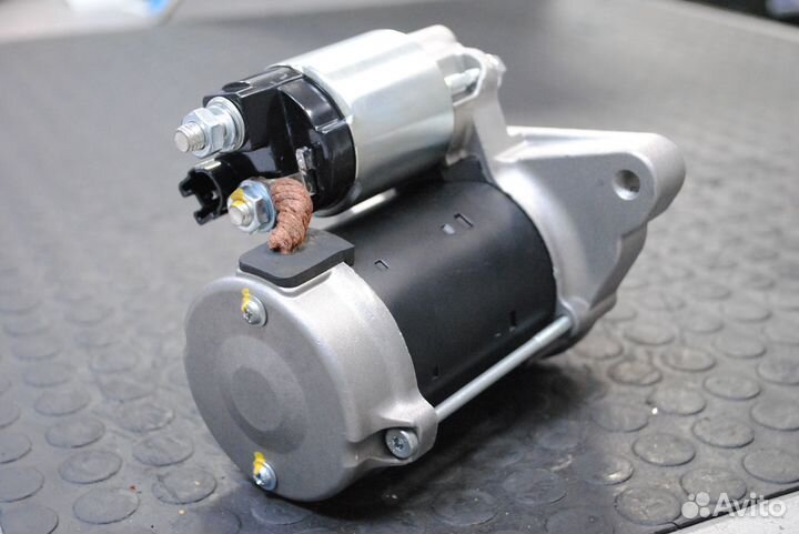 Стартер Toyota Yaris 1.0 VVTi 1KR-FE 1.3 kw