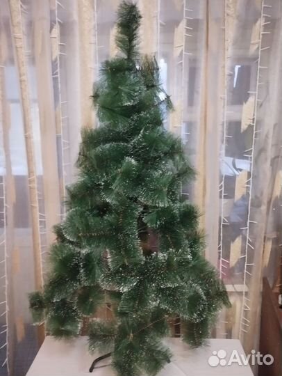 Ёлка искусственная 140см