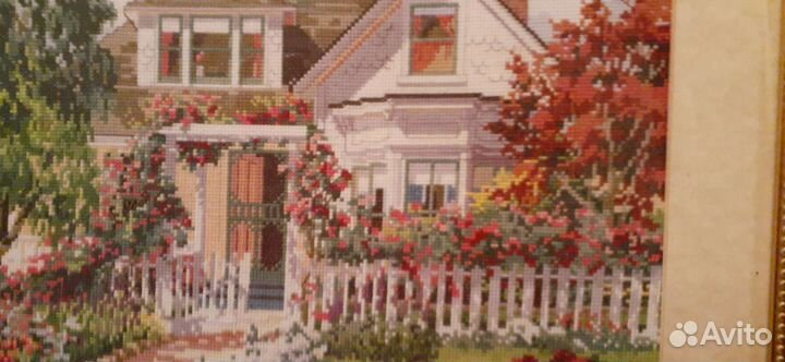 Картина вышитая крестиком, ручная работа