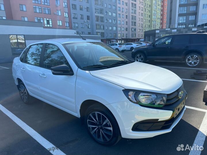 LADA Granta 1.6 МТ, 2023, 2 200 км