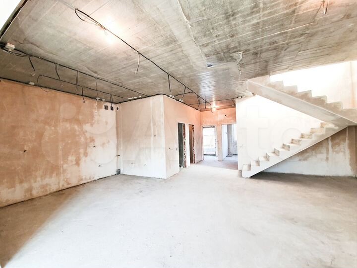 Дом 231 м² на участке 4 сот.