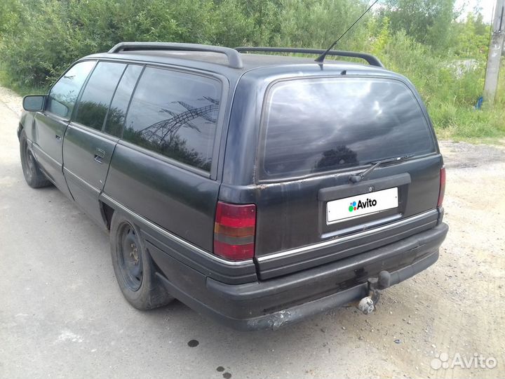 Opel Omega 2.0 МТ, 1994, 280 000 км