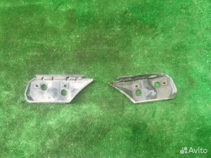 Крепление бампера переднее Volvo S40 II 1.6 2006