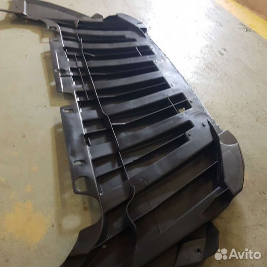 Пыльник бампера под оригинал Ford Focus 3