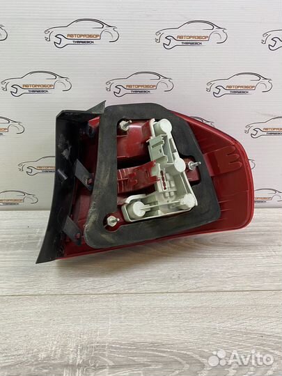 Фонарь задний левый BMW 3 E90