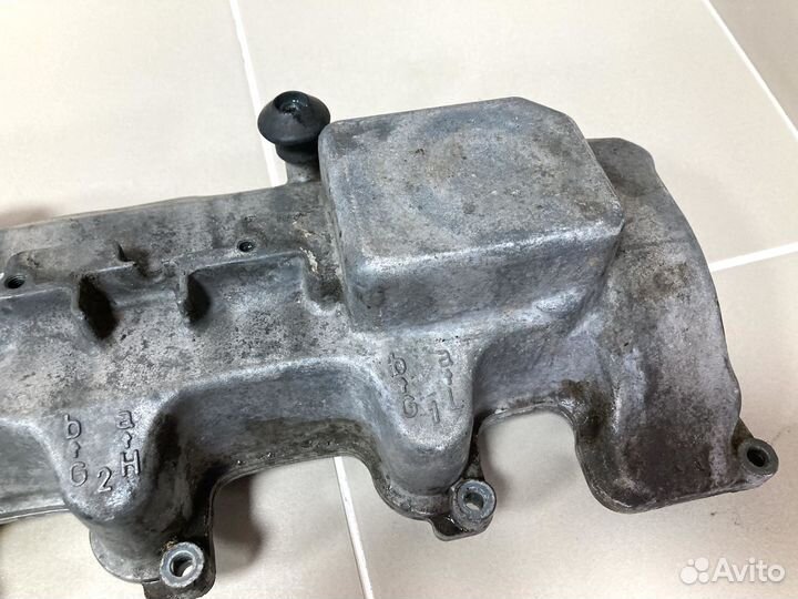 Клапанная крышка правая mercedes-benz M113 4,3 V8