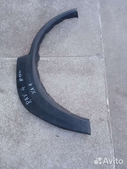 Toyota RAV4 xa40 накладка заднего правого крыла