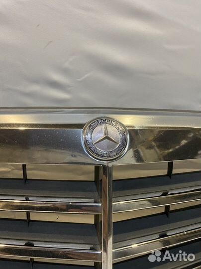 Mercedes W204 07- Решетка Радиатора 015