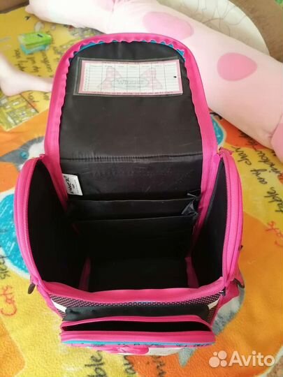 Рюкзак школьный для девочки 1 класс