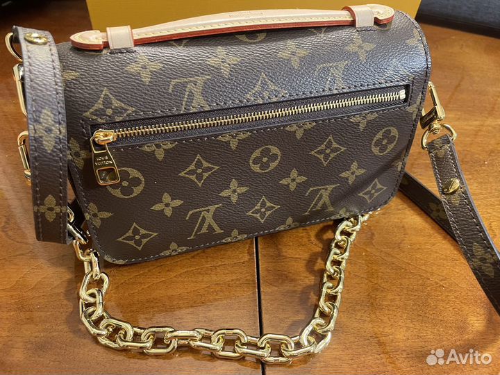 Клатч сумка Louis Vuitton Metis оригинал