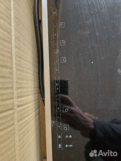 Электрическая варочная панель на 5 конфорок