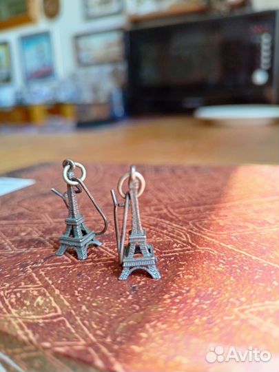 Серьги Эйфелева башня